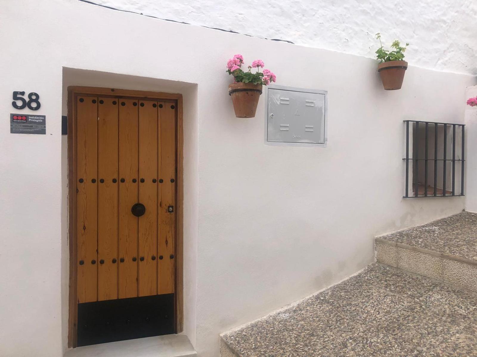 Casa Rural Leo&Manu Benaojan Exterior photo